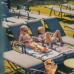 Veluwepark De Bosgraaf - Glamping Camping *
