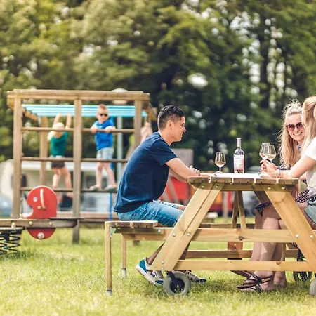 Veluwepark De Bosgraaf | Glamping Lieren