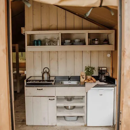 Veluwepark De Bosgraaf | Glamping * Lieren