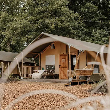 Veluwepark De Bosgraaf | Glamping Kemp Lieren