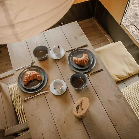 Veluwepark De Bosgraaf | Glamping Lieren