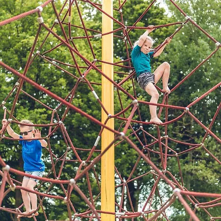 Veluwepark De Bosgraaf | Glamping אתר קמפינג Lieren